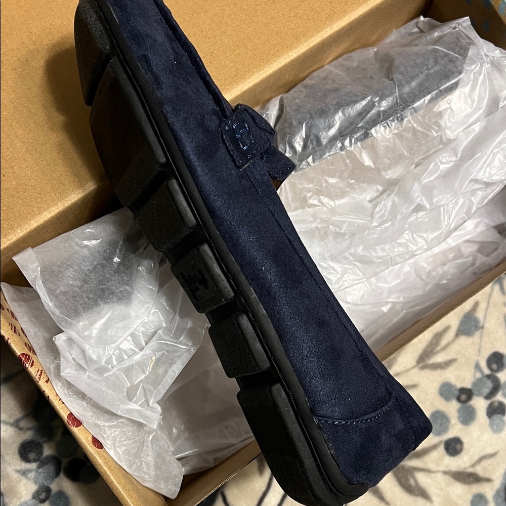 Elegant Navy Loafers for Women